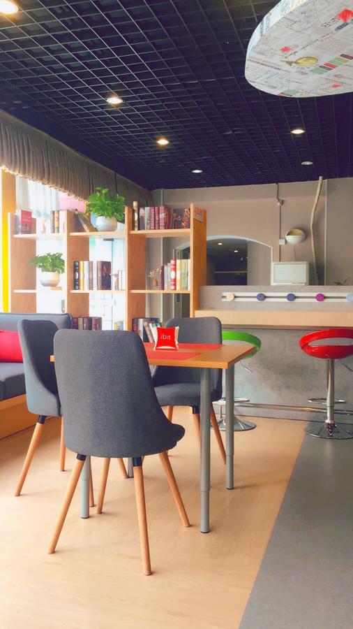 Отель Ibis Beijing Tuanjiehu Chaoyang  Экстерьер фото